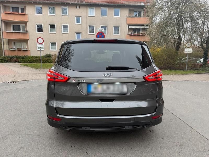 Gebraucht Ford S-MAX S 150 PS (110 kW) 2016 Grau Van / Kleinbus