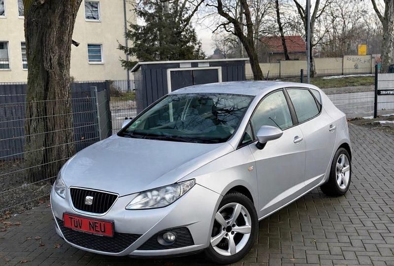 Gebraucht Seat Ibiza 69 PS (50 kW) 2009 Silber Limousine