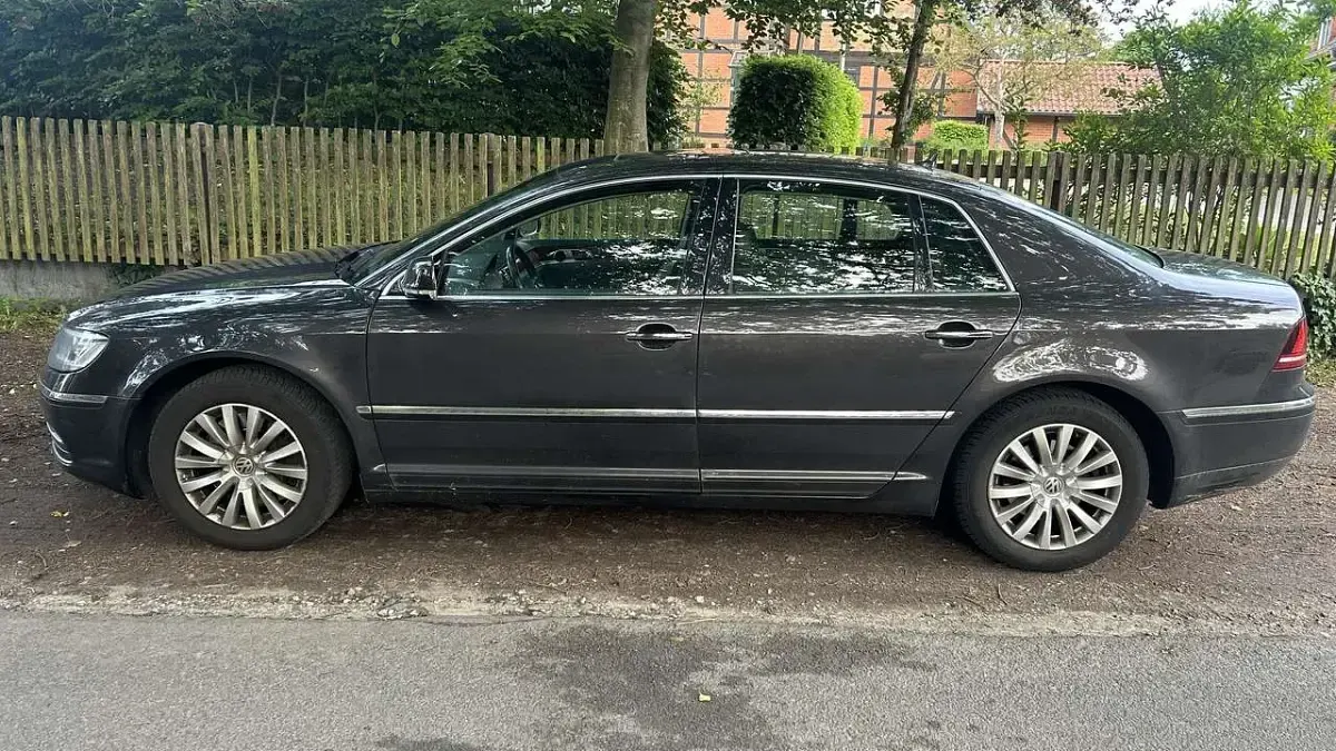 Gebraucht VW Phaeton 245 PS (180 kW) 2014 Limousine