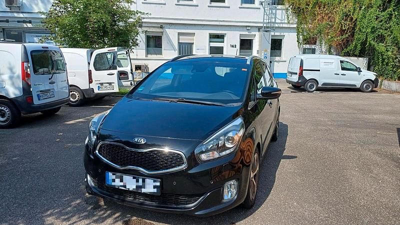 Schwarz Gebraucht 2013 Kia Carens Van / Kleinbus | 6.600 € - Bild 1/4