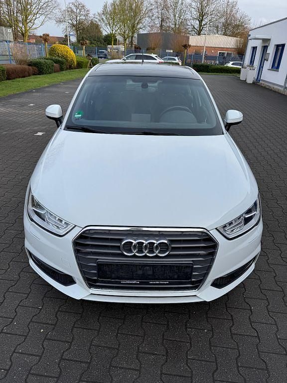 Gebraucht Audi A1 Sportback 125 PS (91 kW) 2016 Weiß Kleinwagen