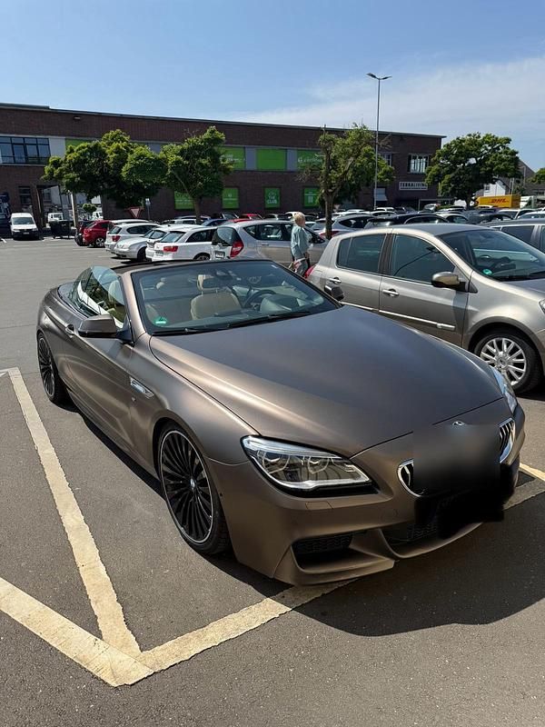 Braun Gebraucht 2015 BMW 640 Cabriolet Cabrio | 35.450 € (Etwas zu teuer) - Bild 1/4