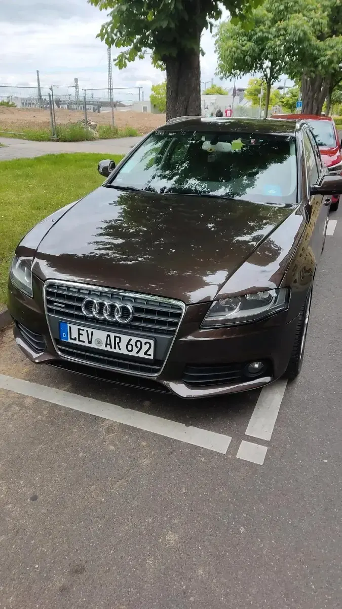 Używany Audi A4 143 KM (105 kW) 2011 Brązowy Kombi