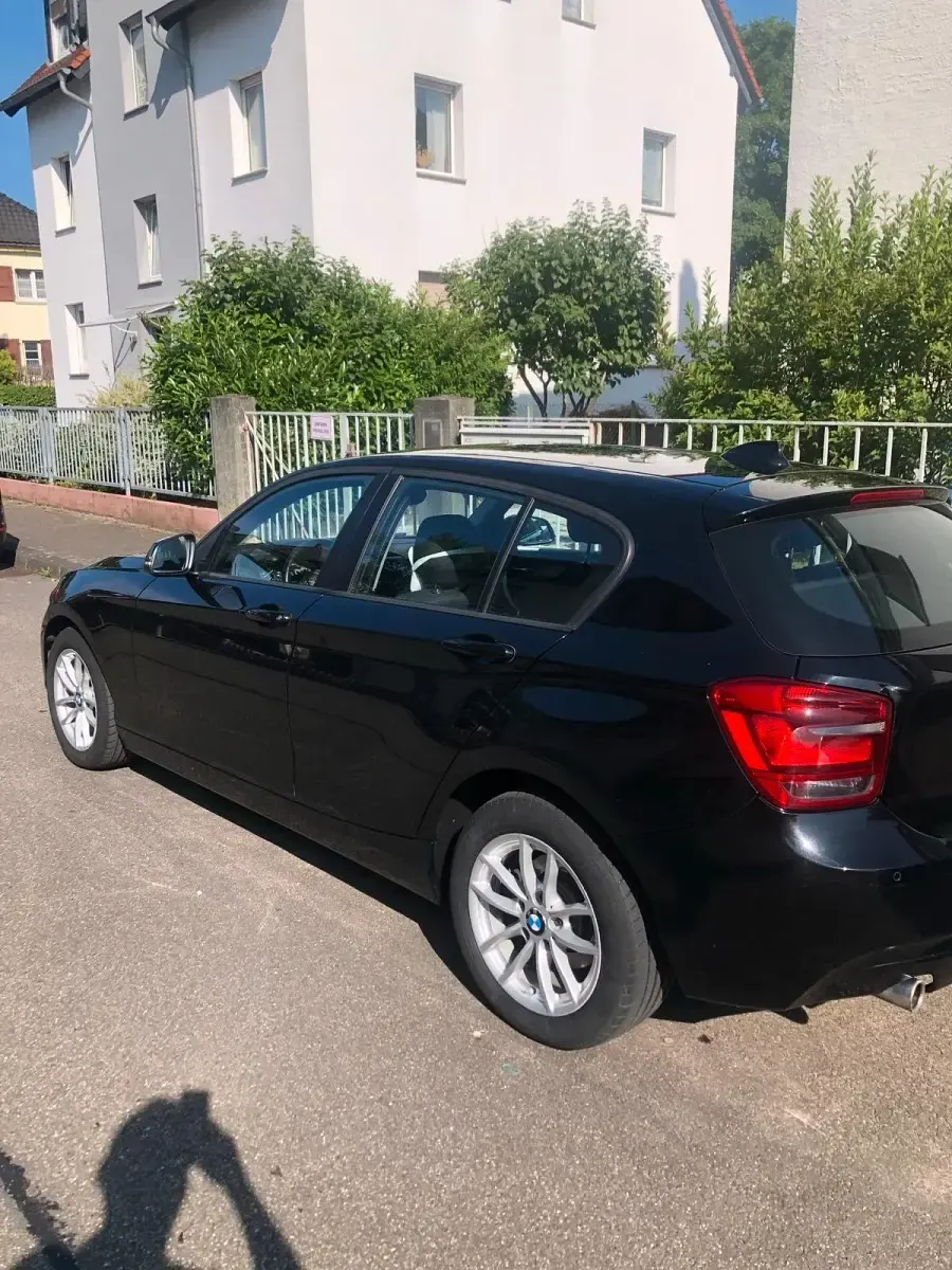 Gebraucht BMW 116 136 PS (100 kW) 2014 Schwarz Kleinwagen