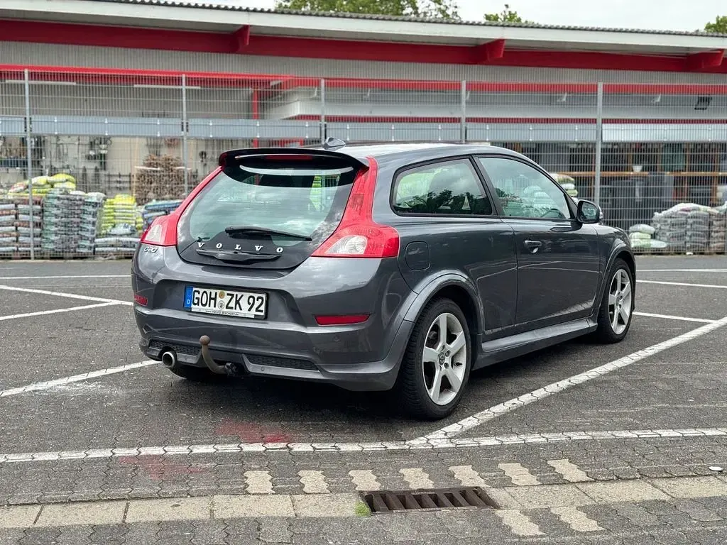Gebraucht Volvo C30 R-Design 114 PS (83 kW) 2011 Grau Kleinwagen