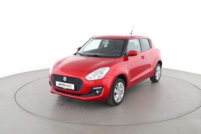 Rot Gebraucht 2019 Suzuki Swift Limousine | 12.770 € (Fairer Preis) - Bild 1/3