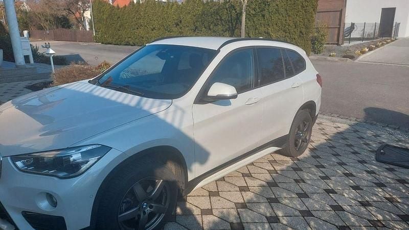 Gebraucht BMW X1 Performance 140 PS (102 kW) 2018 Weiß SUV