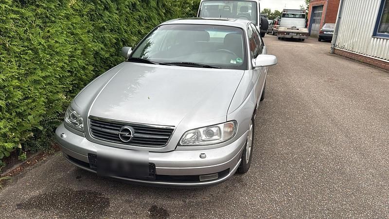 Silber Gebraucht 2001 Opel Omega Limousine | 1.250 € (Superpreis) - Bild 1/4