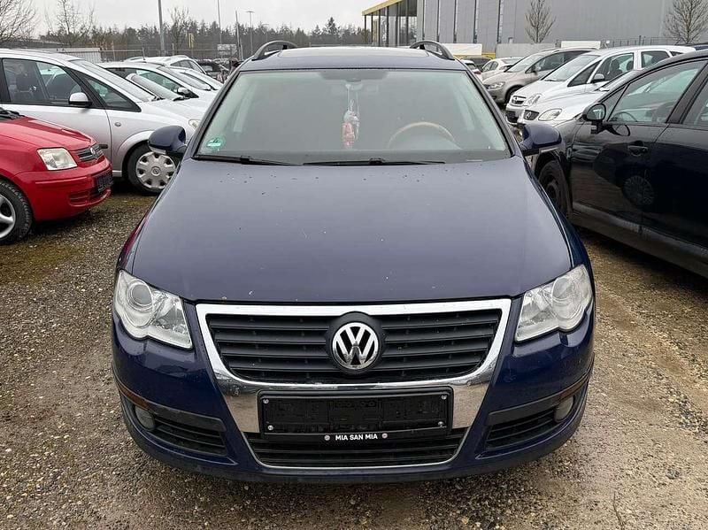 Gebraucht VW Passat Highline 140 PS (102 kW) 2006 Blau Kombi