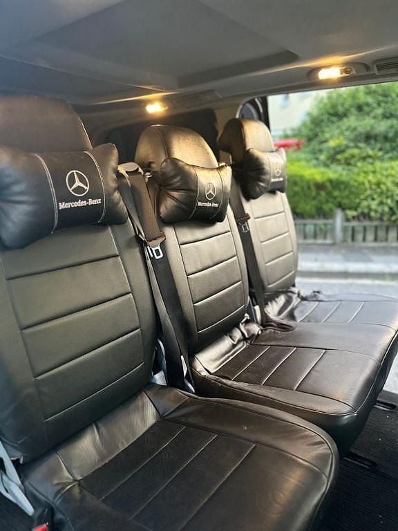 Schwarz Gebraucht 2012 Mercedes Viano Edition Van / Kleinbus | 17.750 € (Fairer Preis) - Bild 1/4