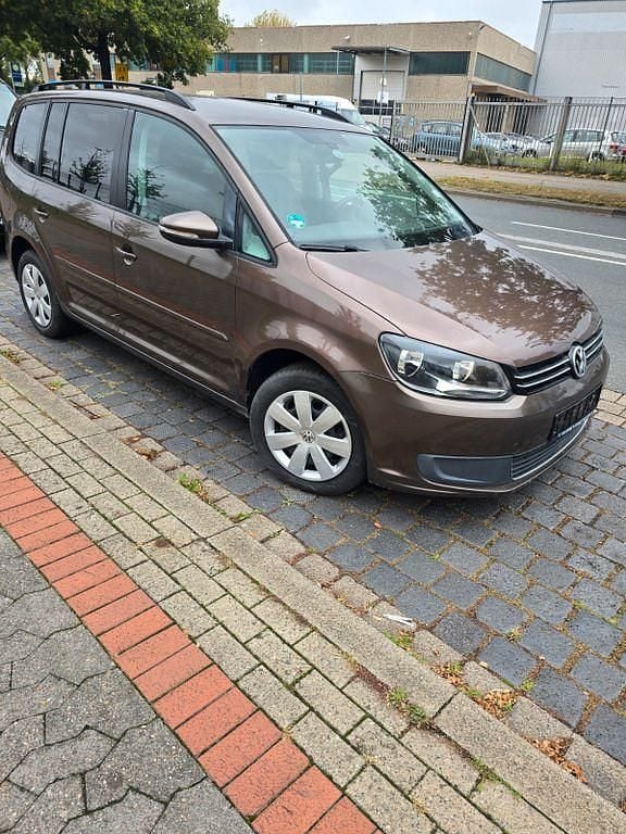Gebraucht VW Touran Comfortline 105 PS (77 kW) 2012 Van / Kleinbus