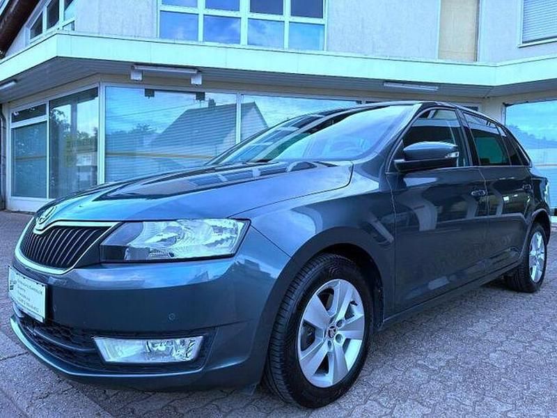 Gebraucht Skoda Rapid 110 PS (80 kW) 2016 Grau Kombi
