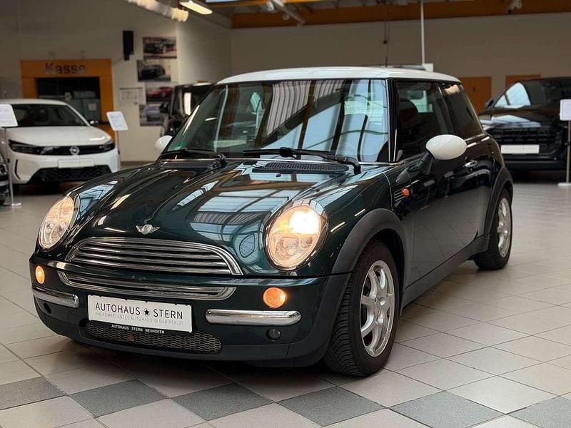 Grün Gebraucht 2001 Mini Cooper Coupé Coupé | 1.990 € (Etwas zu teuer) - Bild 1/4
