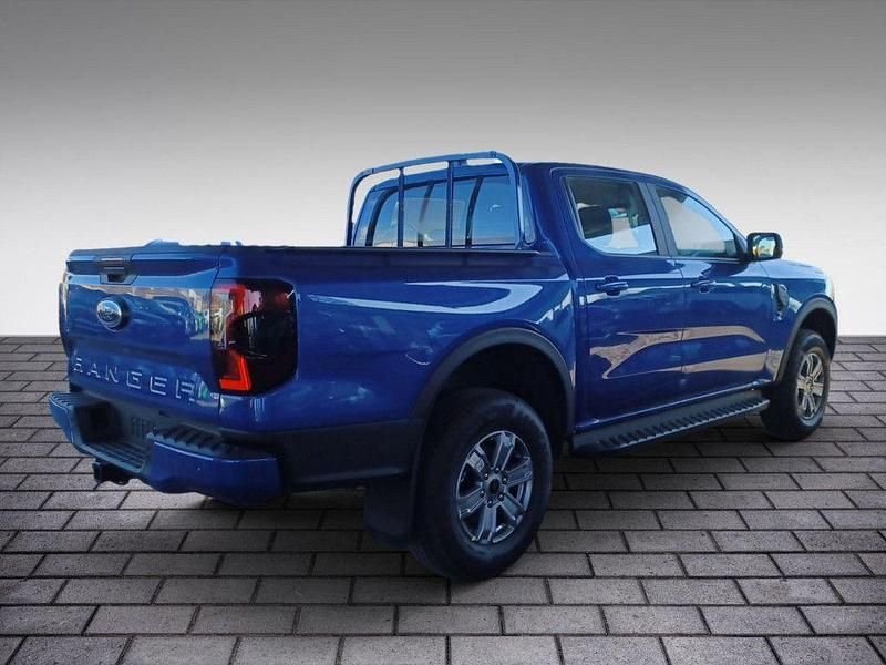 Neu Ford Ranger XLT 170 PS (125 kW) 2026 Blau Pickup