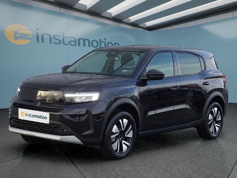 Neu Opel Frontera 110 PS (80 kW) 2025 Schwarz SUV