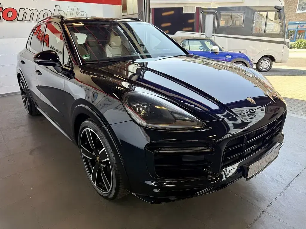 Gebraucht Porsche Cayenne Sport 462 PS (339 kW) 2021 Dunkelblau (metallic) SUV