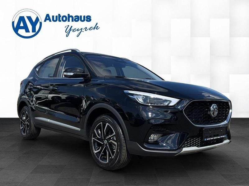 Neu MG ZS Luxury 106 PS (77 kW) 2025 Schwarz SUV