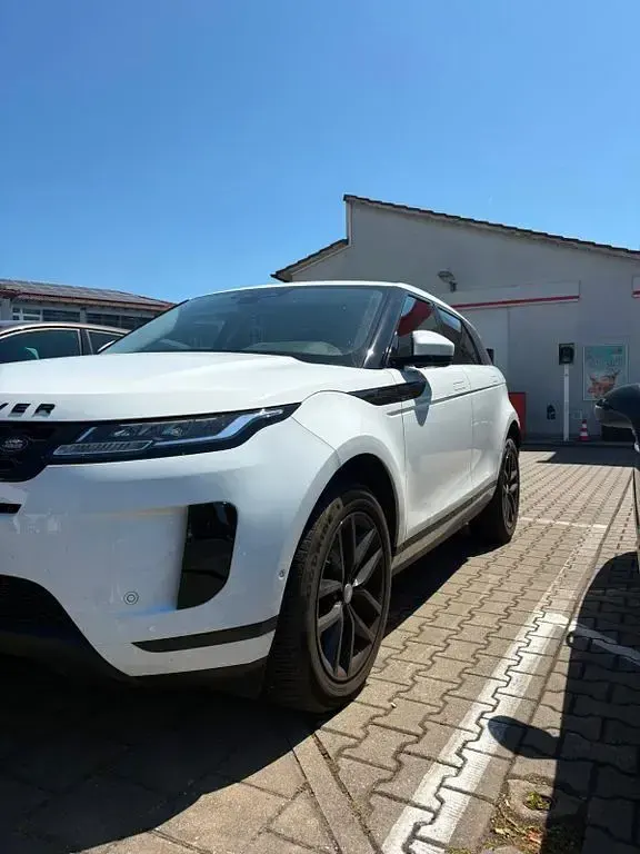 Gebraucht Land Rover Range Rover evoque Basis 163 PS (119 kW) 2021 Weiß SUV