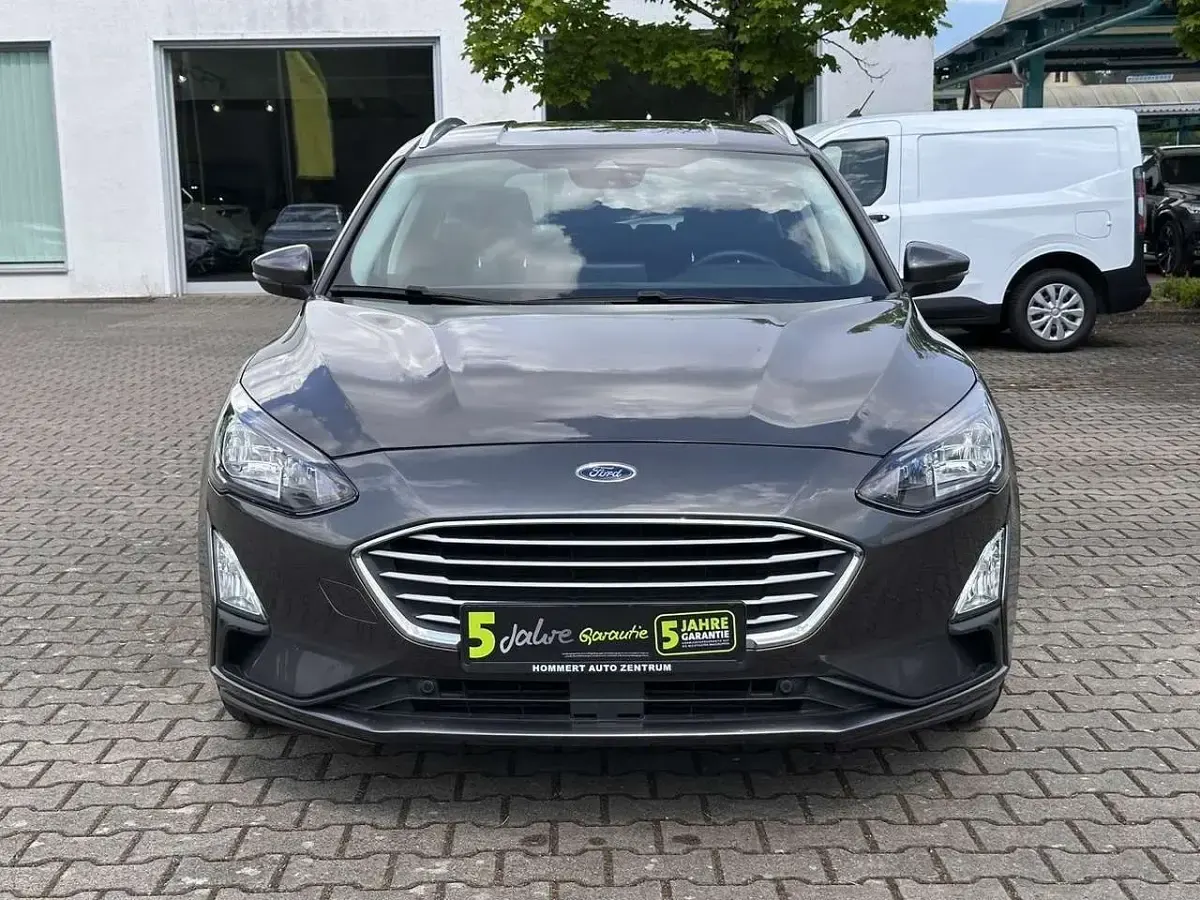 Gebraucht Ford Focus Cool & Connect 150 PS (110 kW) 2021 Grau Kombi