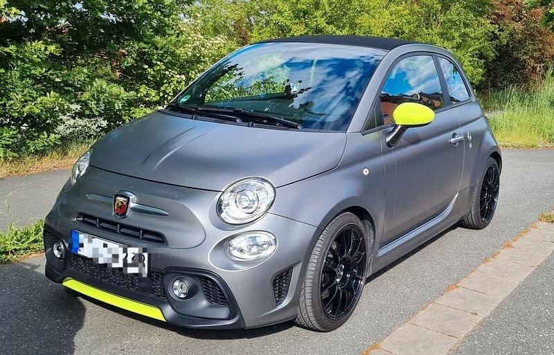 Grau Gebraucht 2020 Abarth 595C Pista Cabrio | 22.400 € (Fairer Preis) - Bild 1/4