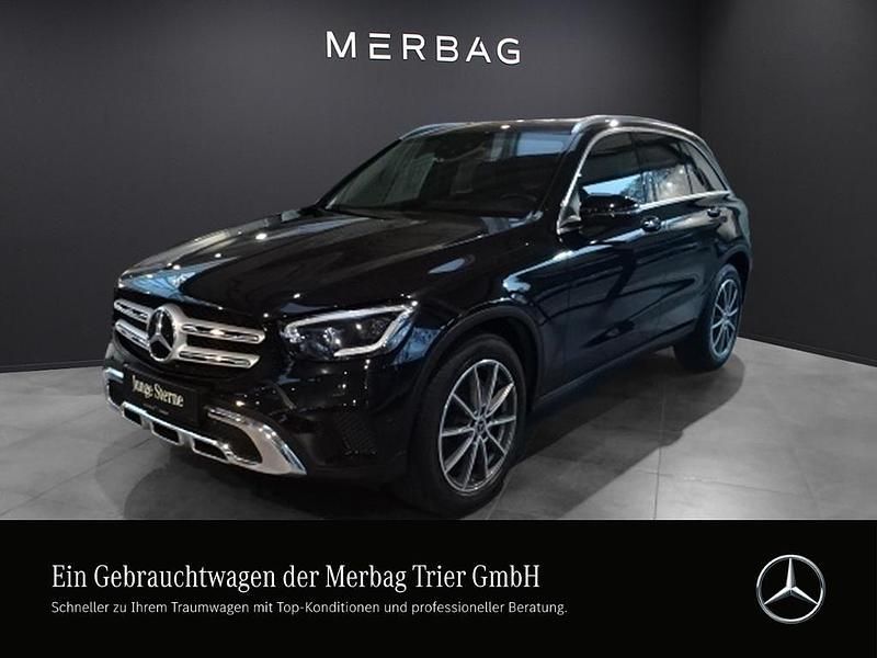 Gebraucht Mercedes GLC200 197 PS (144 kW) 2019 Metalliclack obsidianschwarz SUV