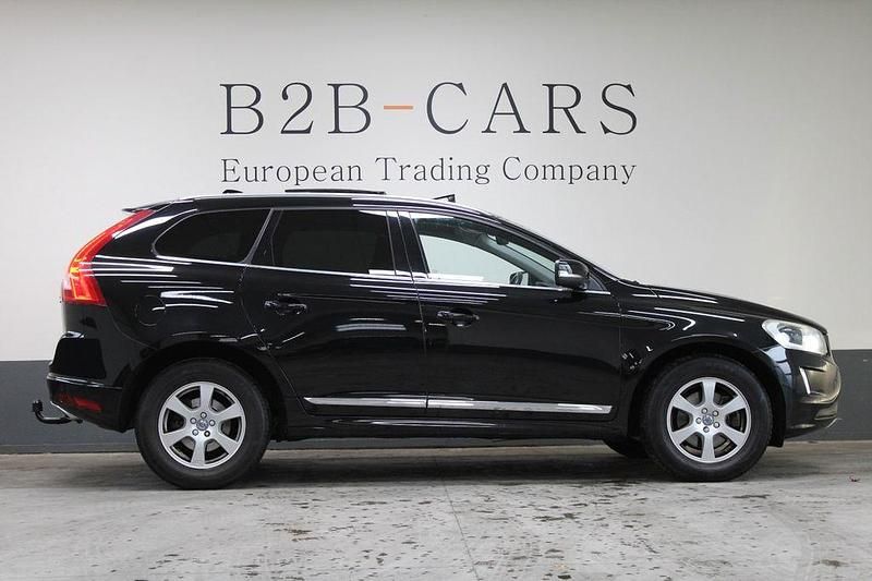 Gebraucht Volvo XC60 Summum 190 PS (139 kW) 2016 Schwarz SUV
