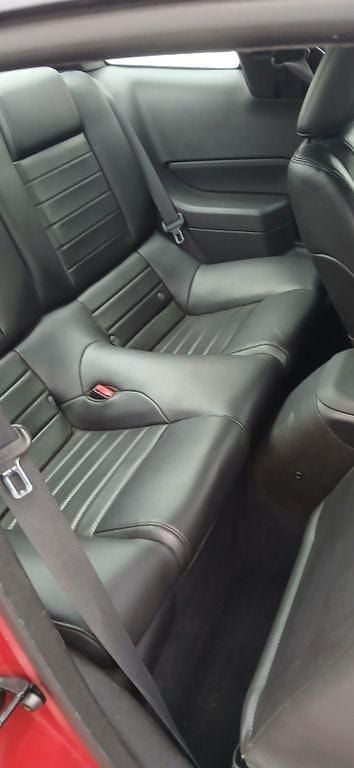 Gebraucht Ford Mustang GT 303 PS (222 kW) 2009 Rot Coupé