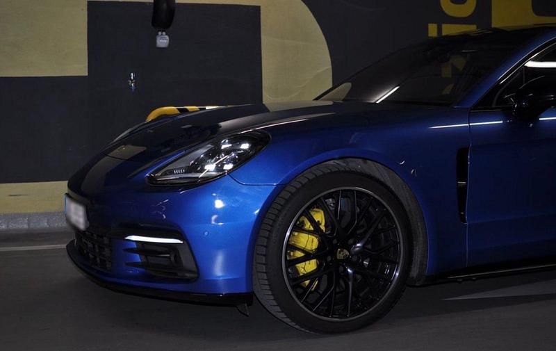 Gebraucht Porsche Panamera 421 PS (309 kW) 2017 Blau Kleinwagen