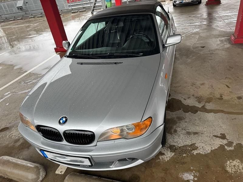 Gebraucht BMW 320 Cabriolet 170 PS (125 kW) 2004 Silber Cabrio