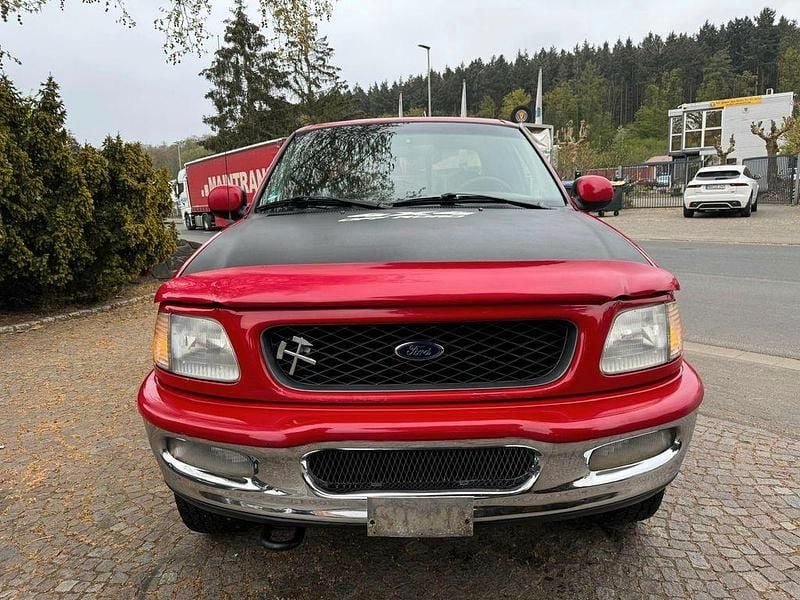 Gebraucht Ford V8 XLT 209 PS (153 kW) 2005 Rot SUV