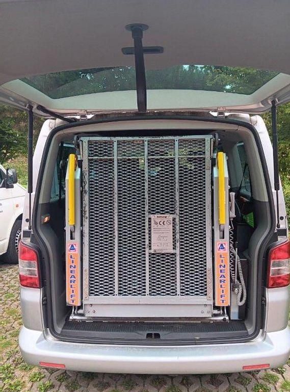 Gebraucht VW T5 102 PS (75 kW) 2008 Silber Van