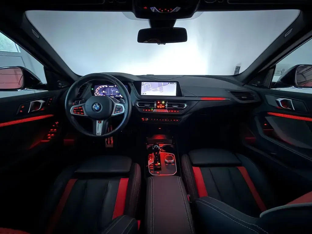 Gebraucht BMW M235 Performance 306 PS (225 kW) 2024 Melbournerot Limousine