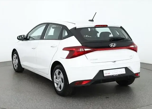 Gebraucht Hyundai i20 Select 84 PS (61 kW) 2022 Andere Kleinwagen