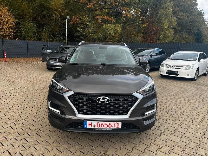 Gebraucht Hyundai Tucson Pure 177 PS (130 kW) 2019 Grau SUV