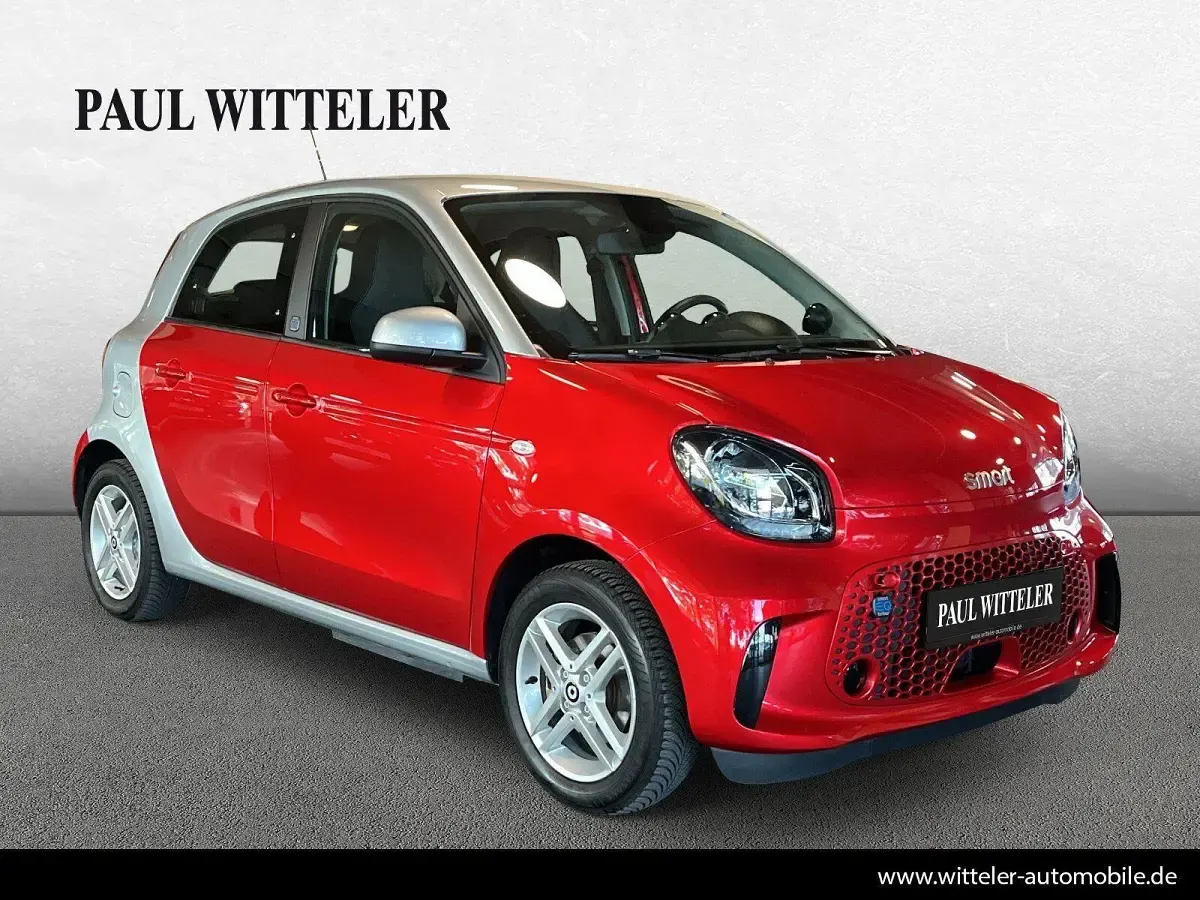 Gebraucht Smart ForFour Electric Drive 60 kW (82 PS) 2020 Karosserie in cadmium red () Limousine