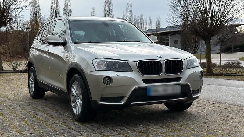 Gebraucht BMW X3 184 PS (135 kW) 2011 Silber SUV