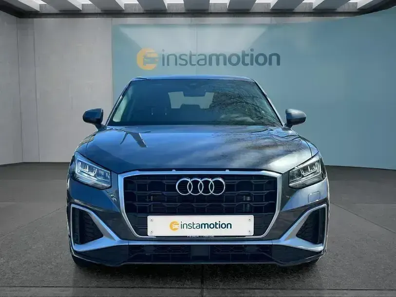 Gebraucht Audi Q2 S-Line 150 PS (110 kW) 2025 Grau SUV