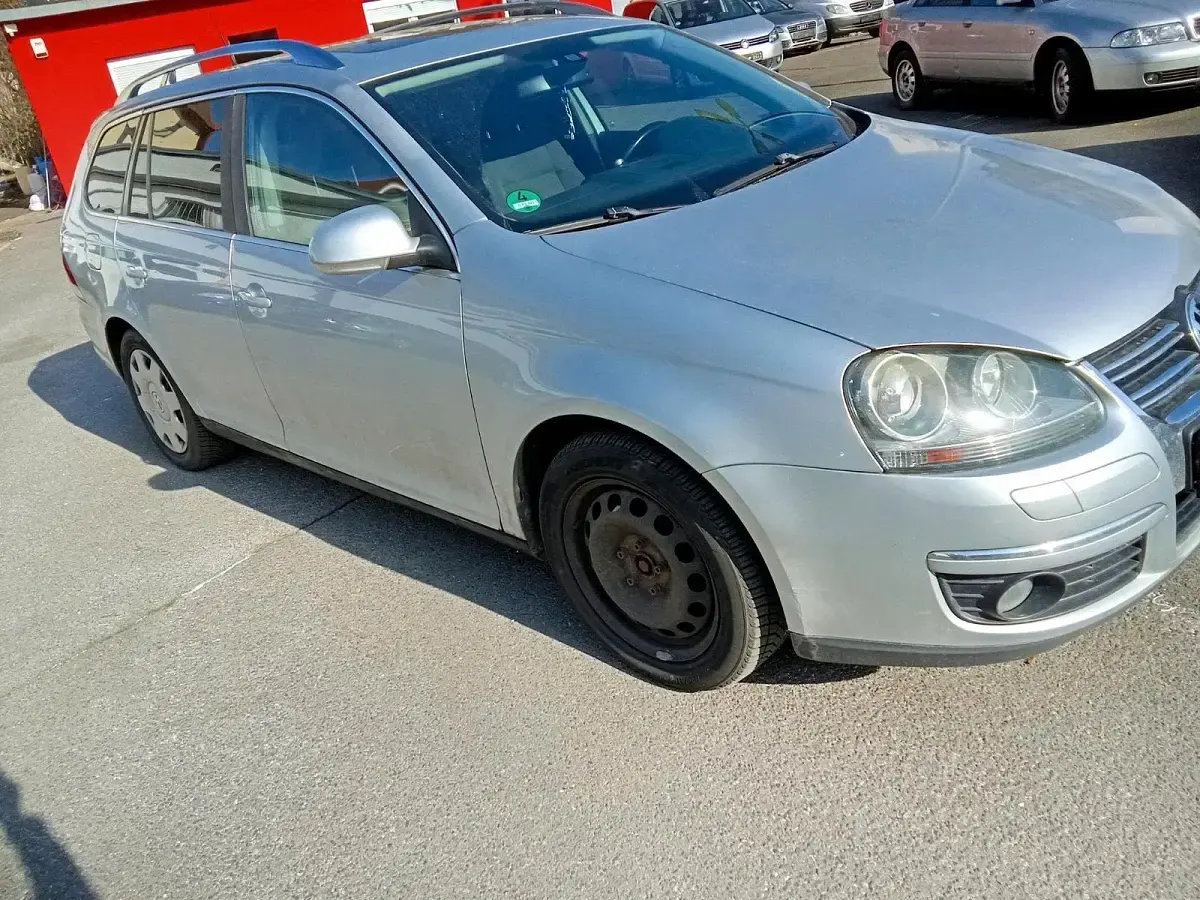 Gebraucht VW Golf V 140 PS (102 kW) 2008 Silber Kombi