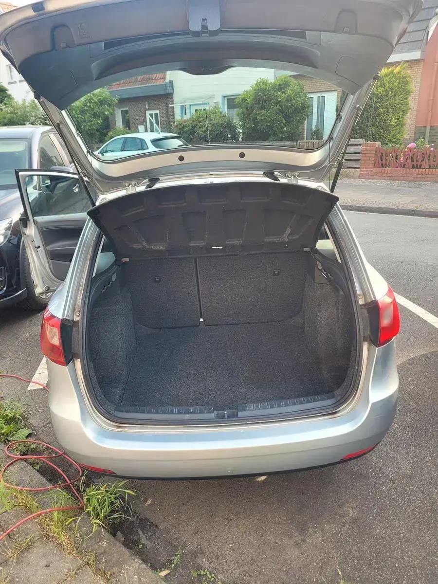 Gebraucht Seat Ibiza ST Style 105 PS (77 kW) 2011 Silber Kombi