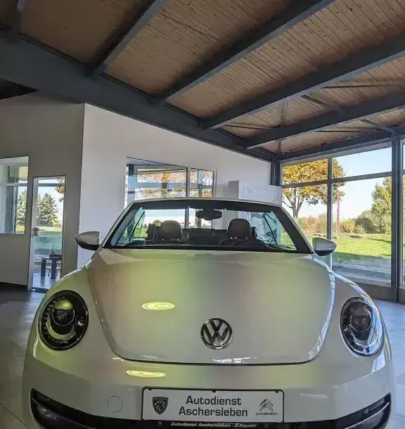 Gebraucht VW Beetle Cabriolet Exclusive 150 PS (110 kW) 2016 Pure white Cabrio