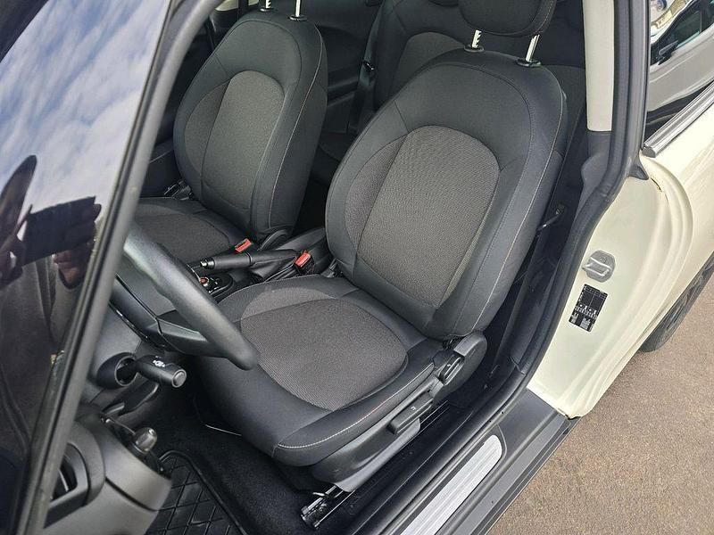 Gebraucht Mini Metropolitan 102 PS (75 kW) 2015 Weiß Limousine