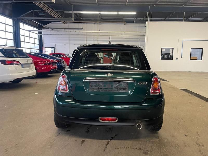Second-hand Mini Cooper 2007 Verde Hatchback