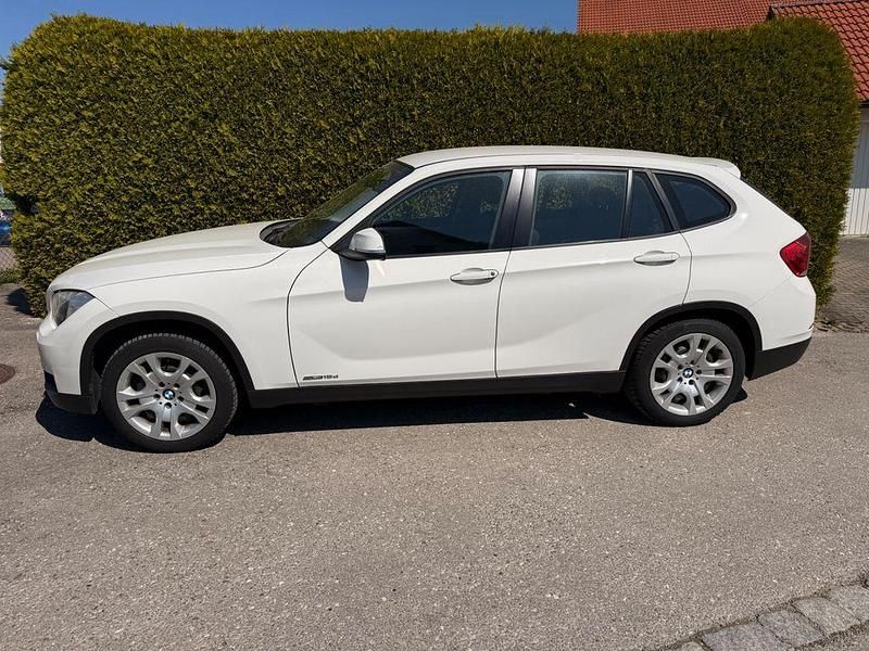 Second-hand BMW X1 Sport Line 116 CP (85 kW) 2012 Alb SUV