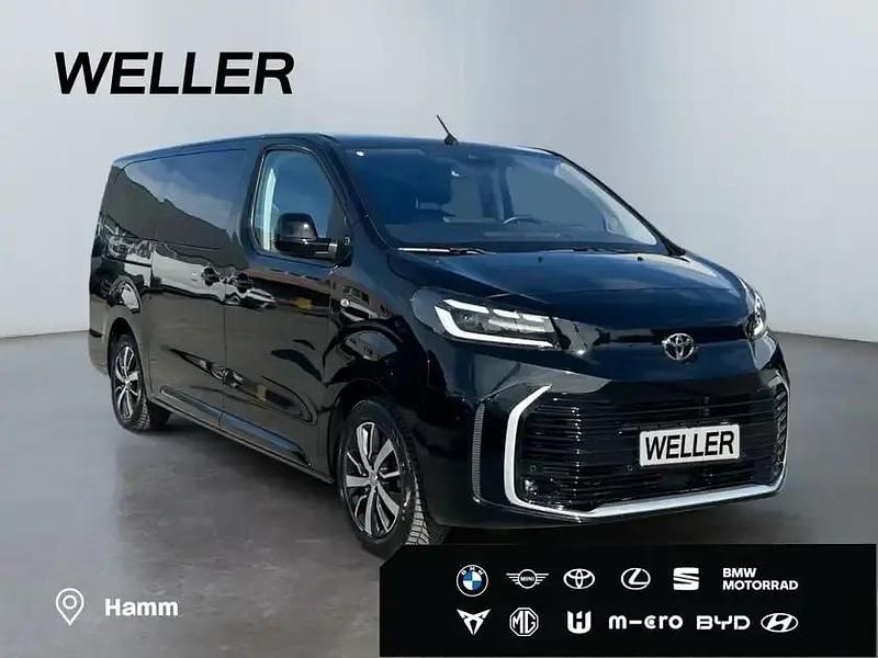 Gebraucht Toyota Proace Team 177 PS (130 kW) 2024 Black metallic (schwarz) Van / Kleinbus