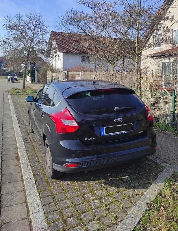 Second-hand Ford Focus Titanium 101 CP (74 kW) 2013 Hatchback