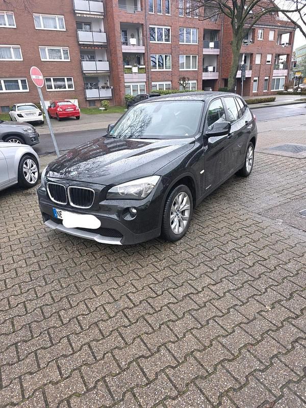 Gebraucht BMW X1 150 PS (110 kW) 2010 Schwarz SUV