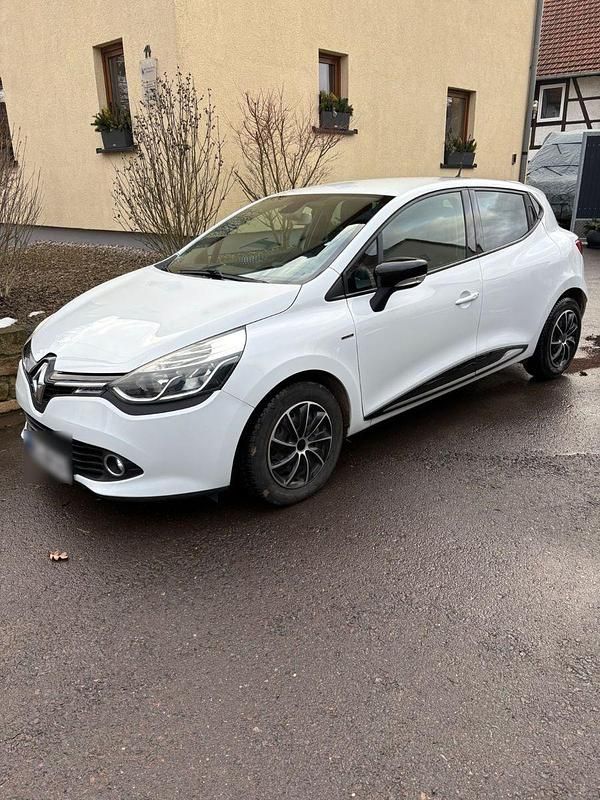 Gebraucht Renault Clio IV LIMITED 73 PS (53 kW) 2015 Weiß Kleinwagen