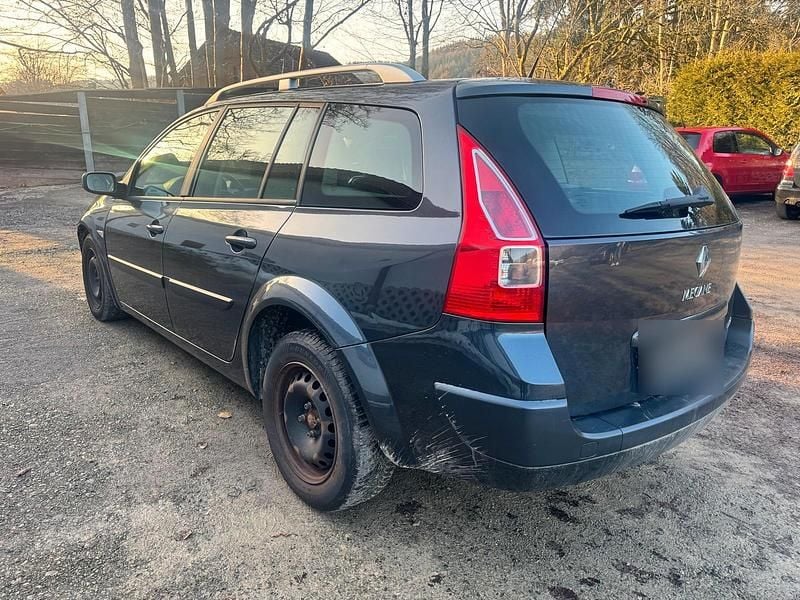 Gebraucht Renault Mégane GrandTour 103 PS (75 kW) 2007 Grau Kombi