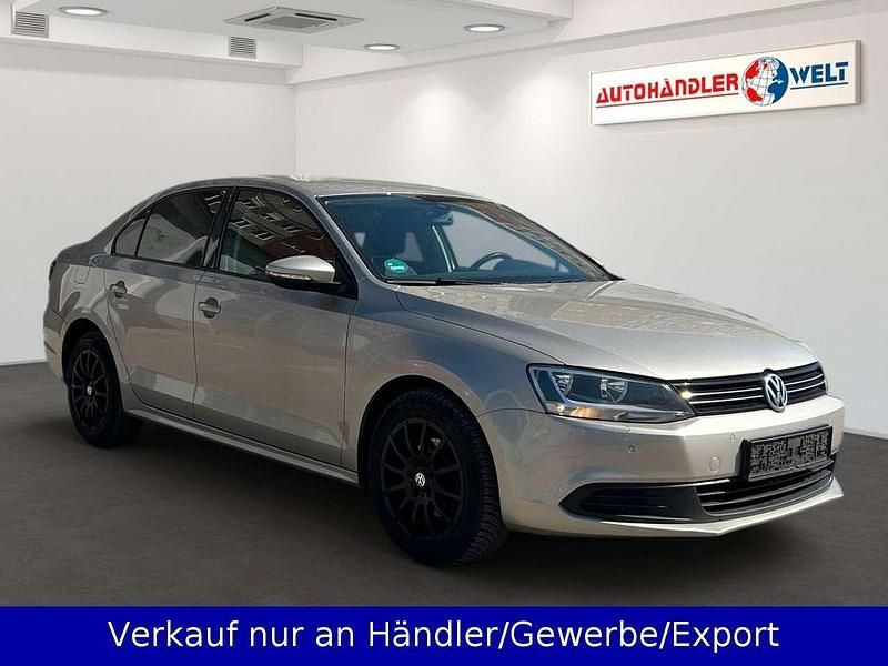 Usata VW Jetta 105 CV (77 kW) 2012 Argento Berlina