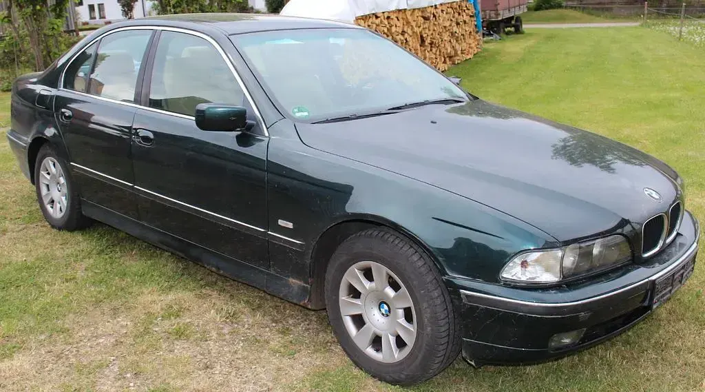 Gebraucht BMW 523 170 PS (125 kW) 2000 Grün Limousine